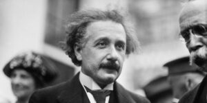 Albert Einstein teoria de la relatividad biografia