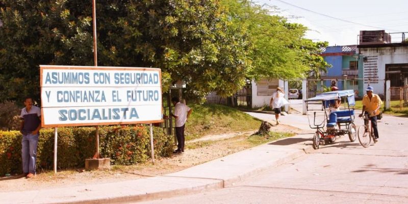 modo de produção socialista socialismo cuba exemplos